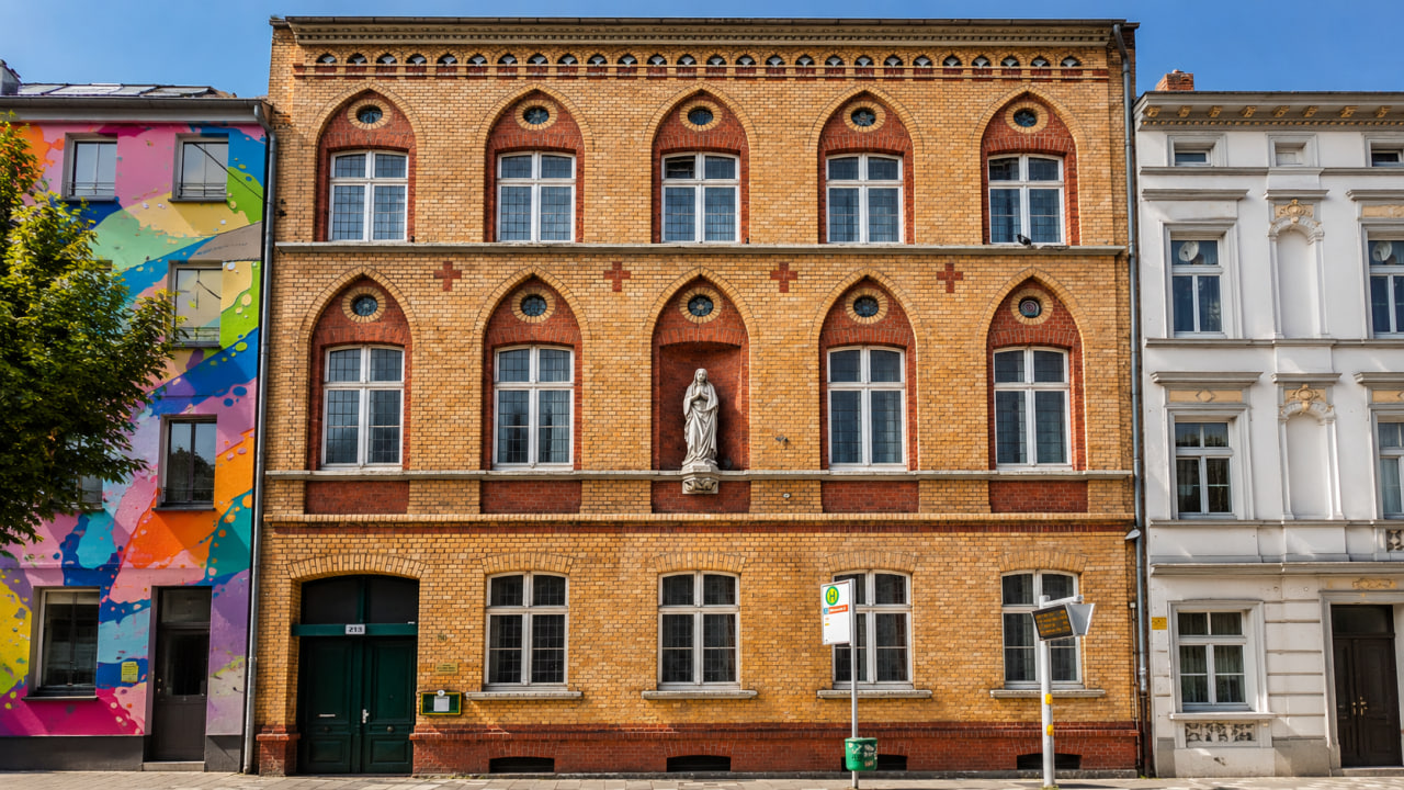 Russisch-Orthodoxe Kirche zum Schutz der Allerheiligsten Gottesgebärerin in Düsseldorf